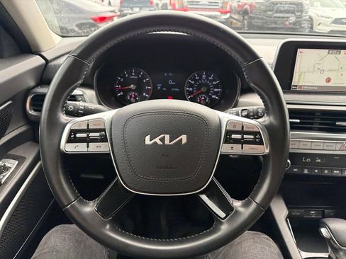 Used 2022 Kia Telluride LX FWD image 13