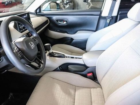 Certified 2025 Honda HR-V LX image 20
