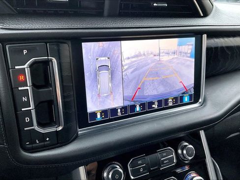 Used 2021 GMC Yukon Denali w/ Denali Ultimate Package image 14