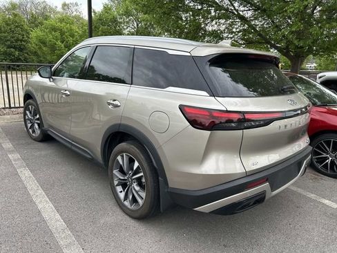 Used 2024 INFINITI QX60 Luxe image 2
