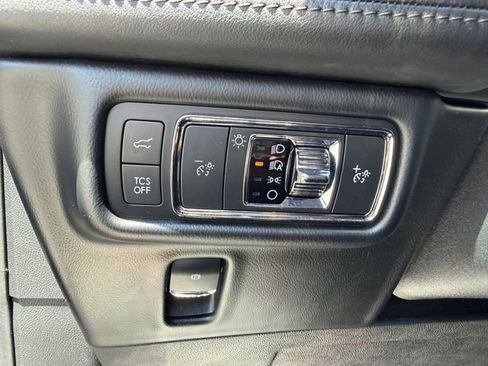Used 2022 Lincoln Nautilus Reserve w/ Equipment Group 201A AWD/4WD image 14