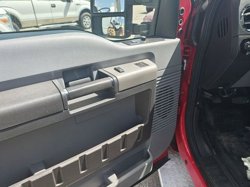 Used 2016 Ford F550 4x4 Regular Cab Super Duty w/ Ambulance Prep Package image 3