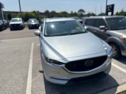 Used 2018 MAZDA CX-5 Touring w/ Preferred Equipment Package AWD/4WD image 13