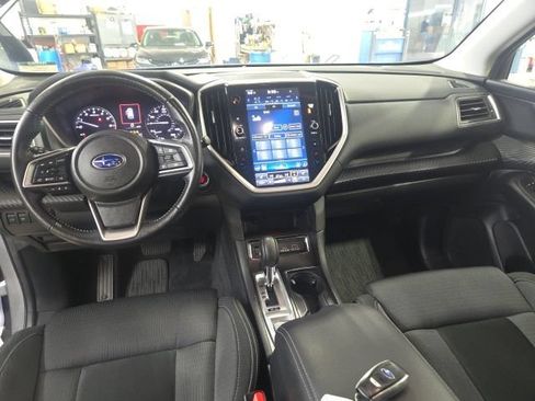 Used 2025 Subaru Ascent Premium AWD/4WD image 21