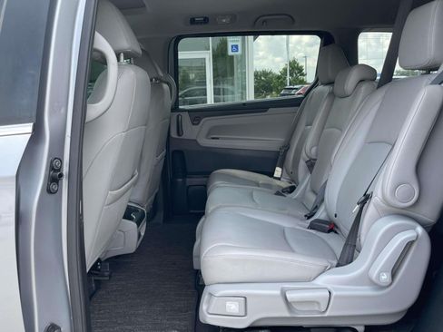 Used 2024 Honda Odyssey EX-L image 10