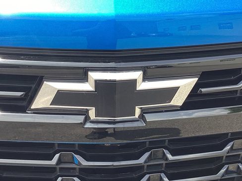 Used 2022 Chevrolet Silverado 1500 LT Trail Boss w/ LT Trail Boss Premium Package AWD/4WD image 32