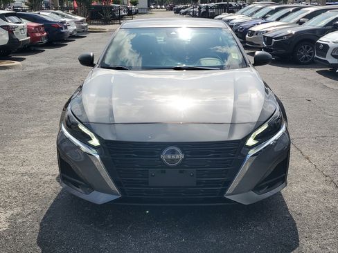 Certified 2024 Nissan Altima 2.5 SV FWD image 2