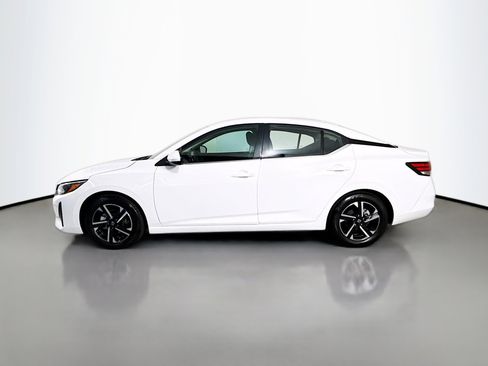 Used 2024 Nissan Sentra SV FWD image 6