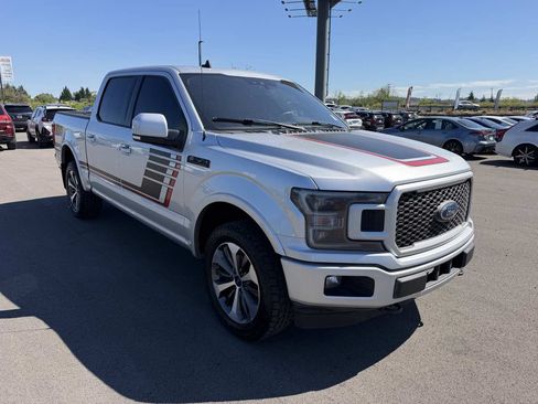 Used 2019 Ford F150 Lariat w/ Equipment Group 502A Luxury AWD/4WD image 2