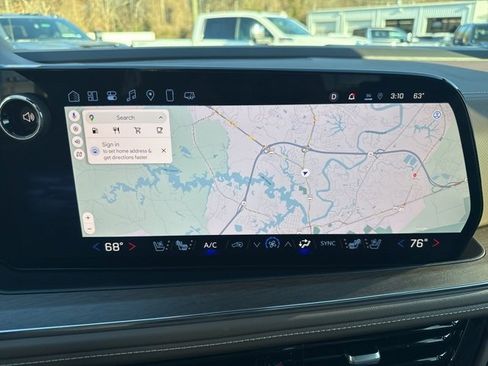 Used 2025 Chevrolet Tahoe High Country image 24