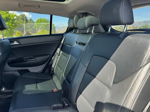 Used 2022 Kia Sportage EX w/ EX Technology Package AWD/4WD image 6