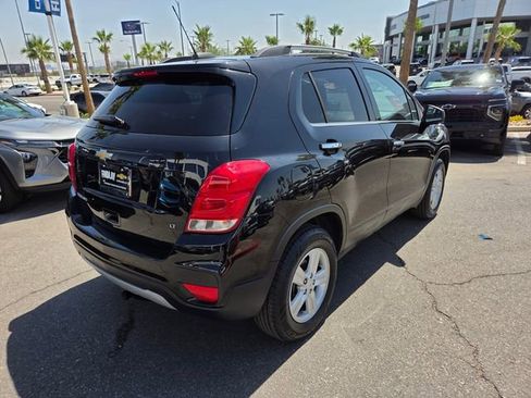 Certified 2020 Chevrolet Trax LT w/ LT Convenience Package AWD/4WD image 6