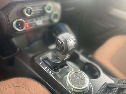 Used 2022 Ford Bronco Outer Banks AWD/4WD image 22