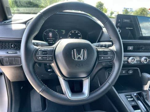 Used 2026 Honda CR-V Sport image 17