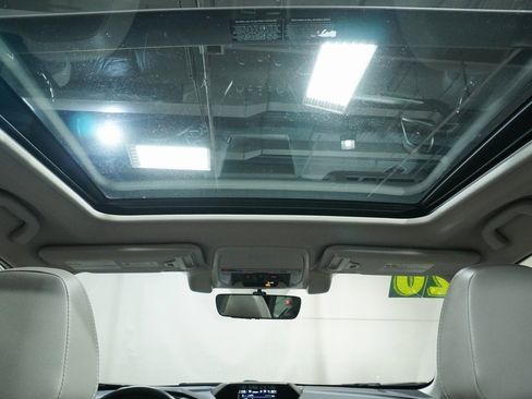 Used 2020 Subaru Forester Limited w/ Popular Package #3 image 22