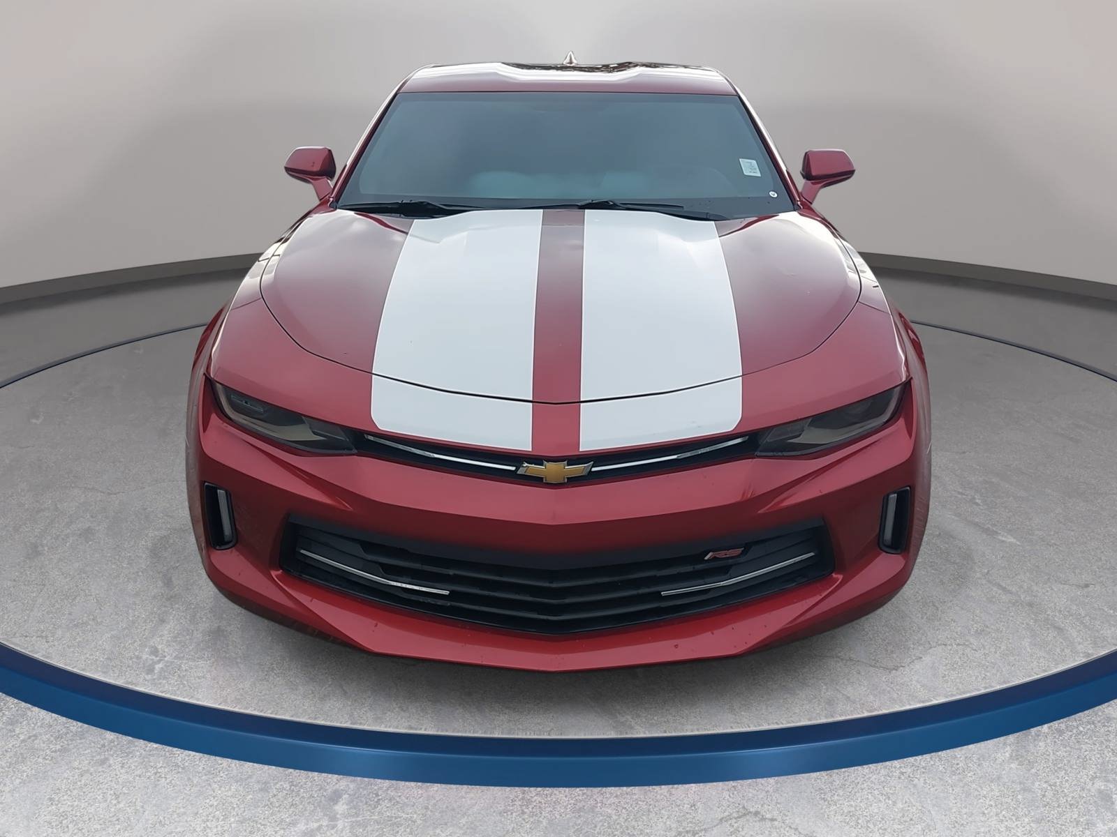 Used 2018 Chevrolet Camaro LT w/ RS Package RWD image 2