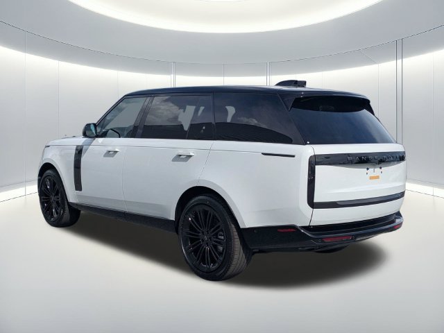 New 2027 Land Rover Range Rover Long Wheelbase SE AWD/4WD image 4