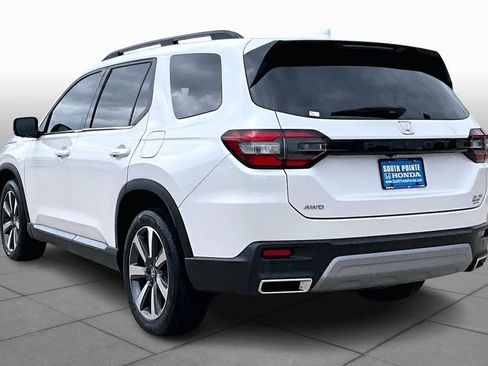 Certified 2023 Honda Pilot Elite image 12