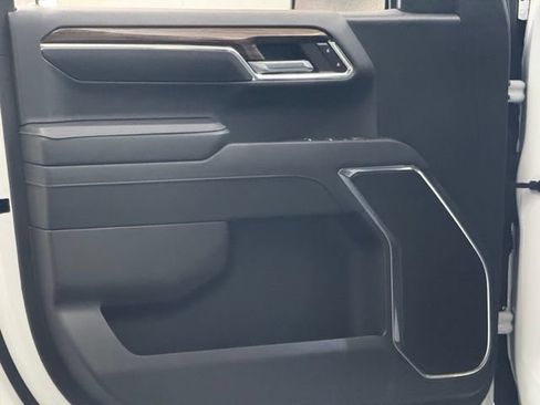 Certified 2023 Chevrolet Silverado 1500 LT AWD/4WD image 20