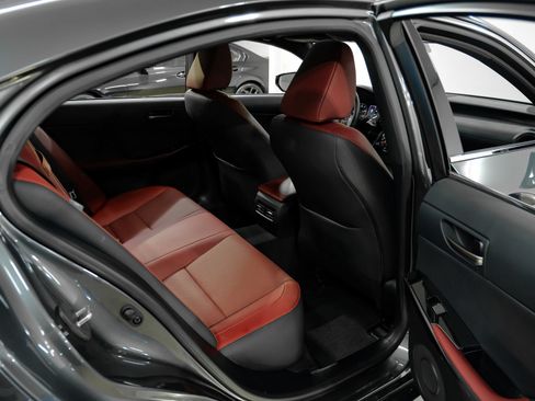 Used 2024 Lexus IS 300 F Sport RWD image 41