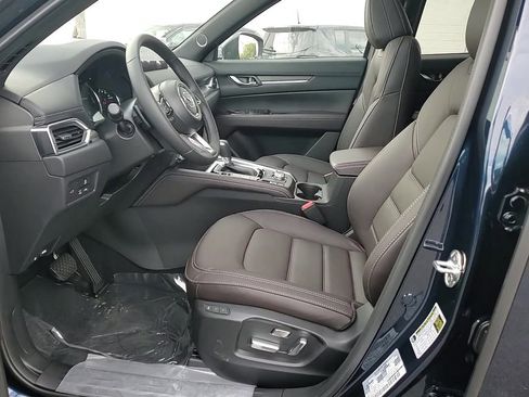 New 2025 MAZDA CX-5 Signature image 13