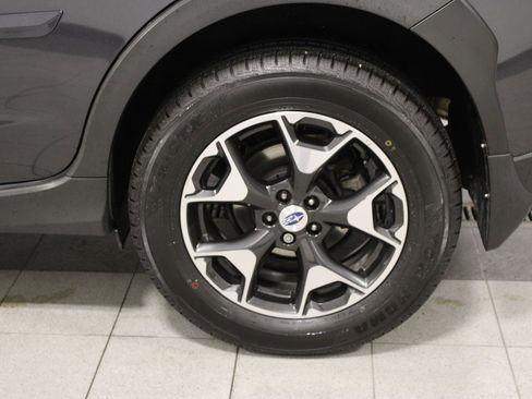 Used 2018 Subaru Crosstrek 2.0i Premium w/ Moonroof Package image 24