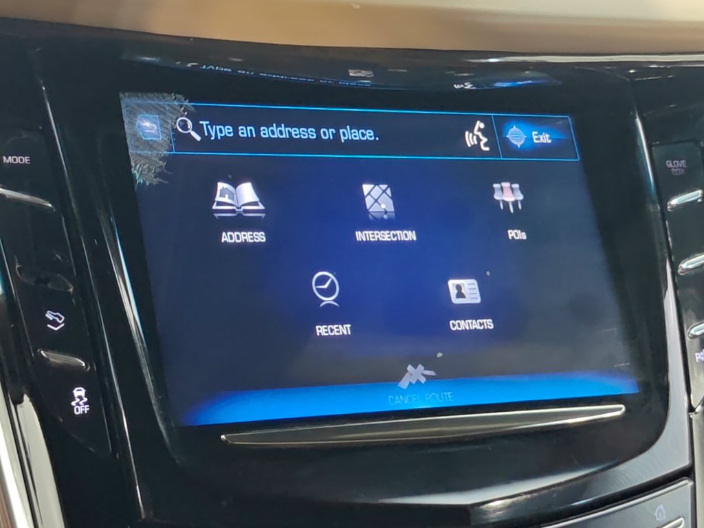 Used 2018 Cadillac Escalade Platinum AWD/4WD image 44