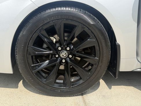 Used 2022 Toyota Corolla SE FWD image 18