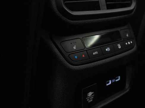 Used 2023 Honda Pilot Elite image 28