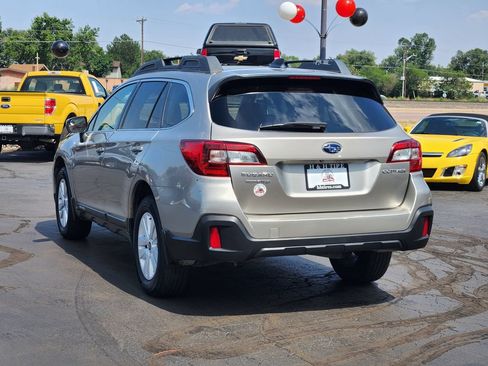 Used 2018 Subaru Outback 2.5i Premium AWD/4WD image 11