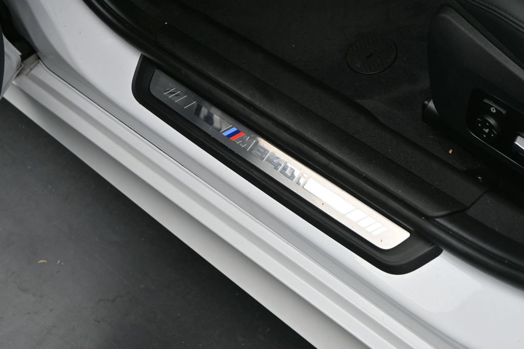 Used 2020 BMW M340i w/ Premium Package RWD image 10