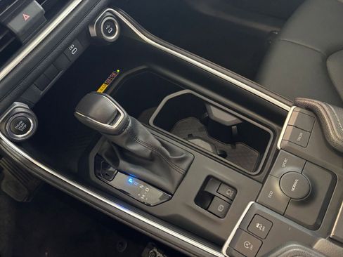 Used 2025 Toyota Grand Highlander LE image 47