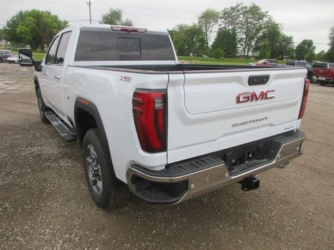 New 2026 GMC Sierra 2500 SLT w/ SLT Premium Package AWD/4WD image 7