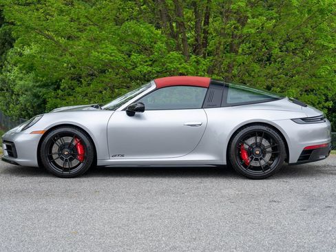 Certified 2023 Porsche 911 Targa 4 GTS AWD/4WD image 12