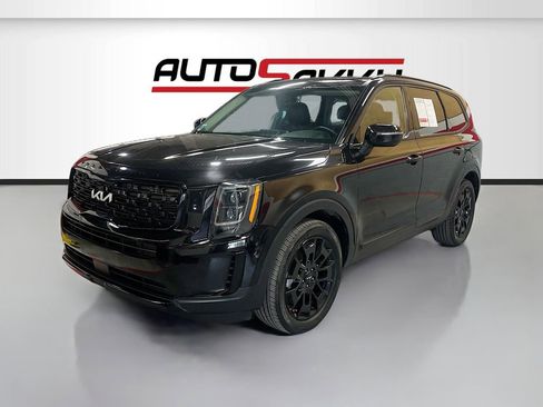 Used 2022 Kia Telluride EX w/ EX Premium Package image 3