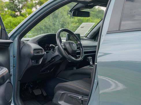 Used 2023 Honda HR-V Sport image 19