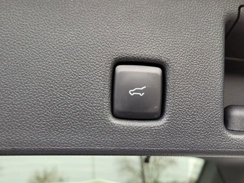 Used 2024 Ford Escape ST-Line w/ Equipment Group 301A image 12