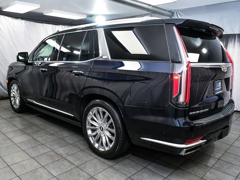 Used 2021 Cadillac Escalade Premium Luxury w/ Driver Assist Tech Package AWD/4WD image 4