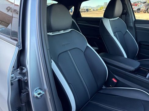 Used 2026 Kia K5 GT-Line w/ GT-Line Premium Package image 26