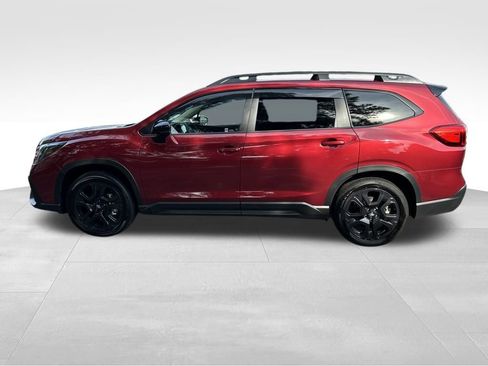 Used 2025 Subaru Ascent Bronze Edition image 3