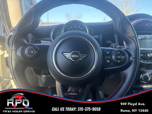 Used 2019 MINI Cooper S w/ Signature Upholstery Package image 14