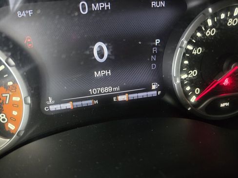 Used 2016 Jeep Renegade Trailhawk image 23