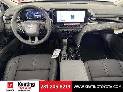 New 2026 Toyota Camry XLE image 7