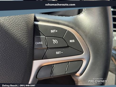 Used 2021 Jeep Grand Cherokee Laredo X RWD image 20