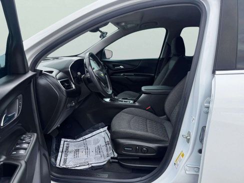 Used 2022 Chevrolet Equinox LT image 18