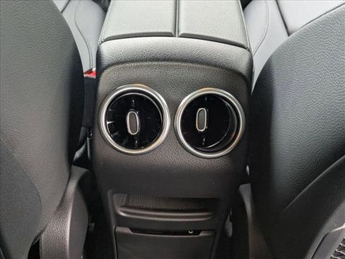 Certified 2025 Mercedes-Benz GLA 250 GLA 250 image 17