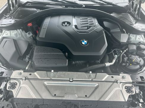 Certified 2024 BMW 330i Sedan w/ Convenience Package RWD image 32