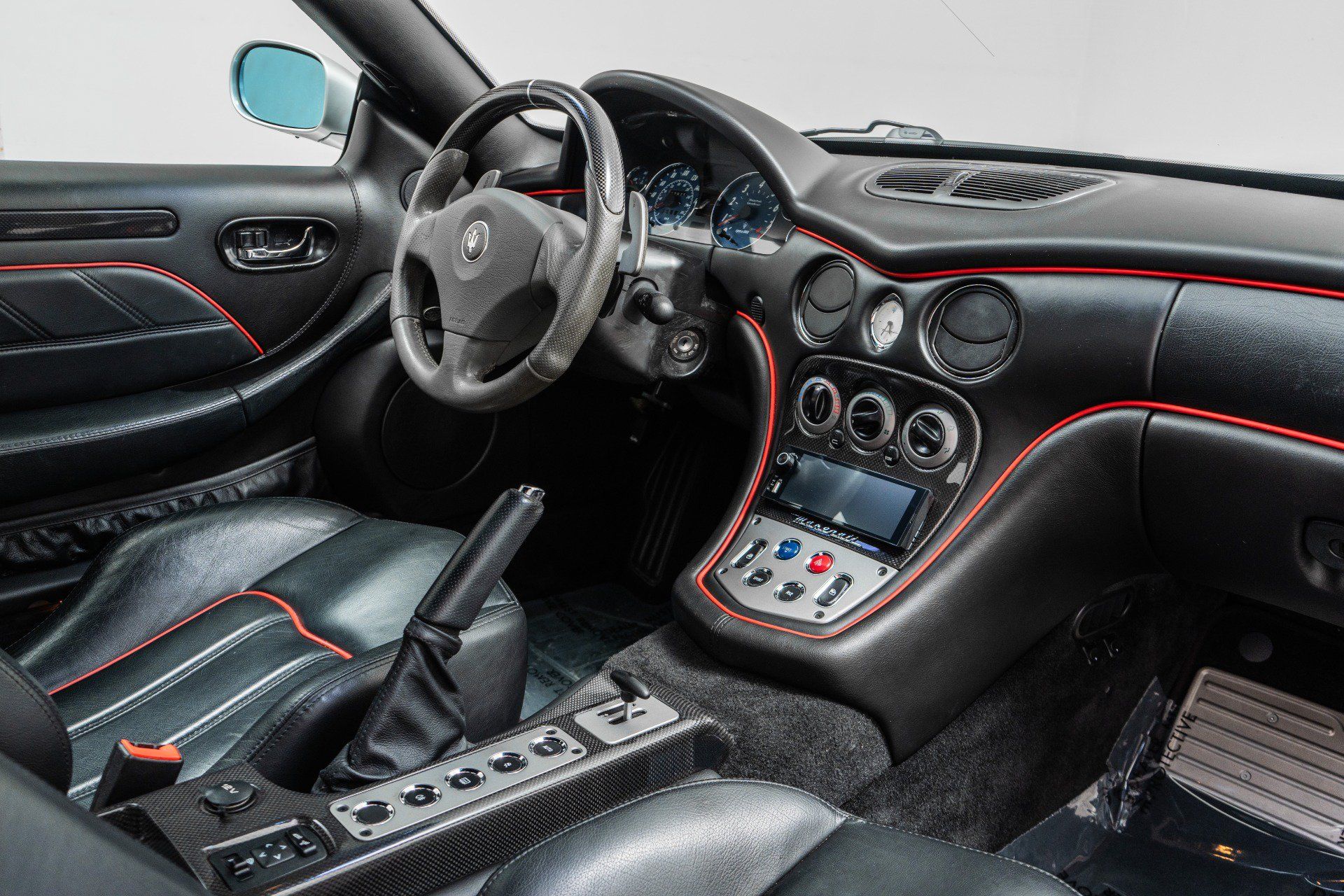 Used 2006 Maserati GranSport Coupe RWD image 29
