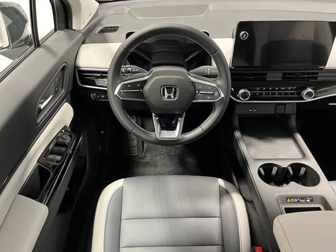 New 2026 Honda Prologue Touring image 13