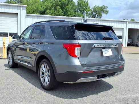 Used 2023 Ford Explorer XLT w/ Equipment Group 202A RWD image 22